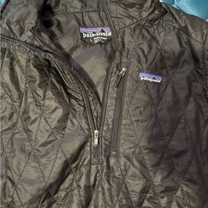 Patagonia Black Quilted Puffer Jacket